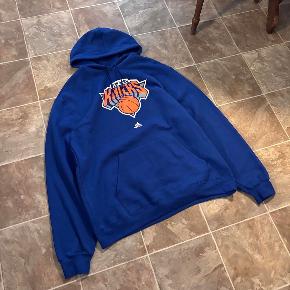 Vintage 2000s Y2K Adidas New York Knicks basketball baggy hoodie, new size XL